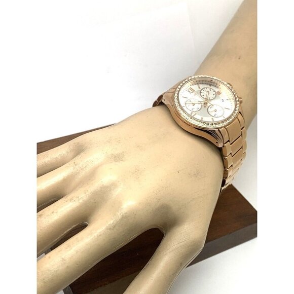 Timex Women's Watch TW2V57900 Quartz Chronograph Silver Dial Rose Gold 3… - Picture 4 of 14